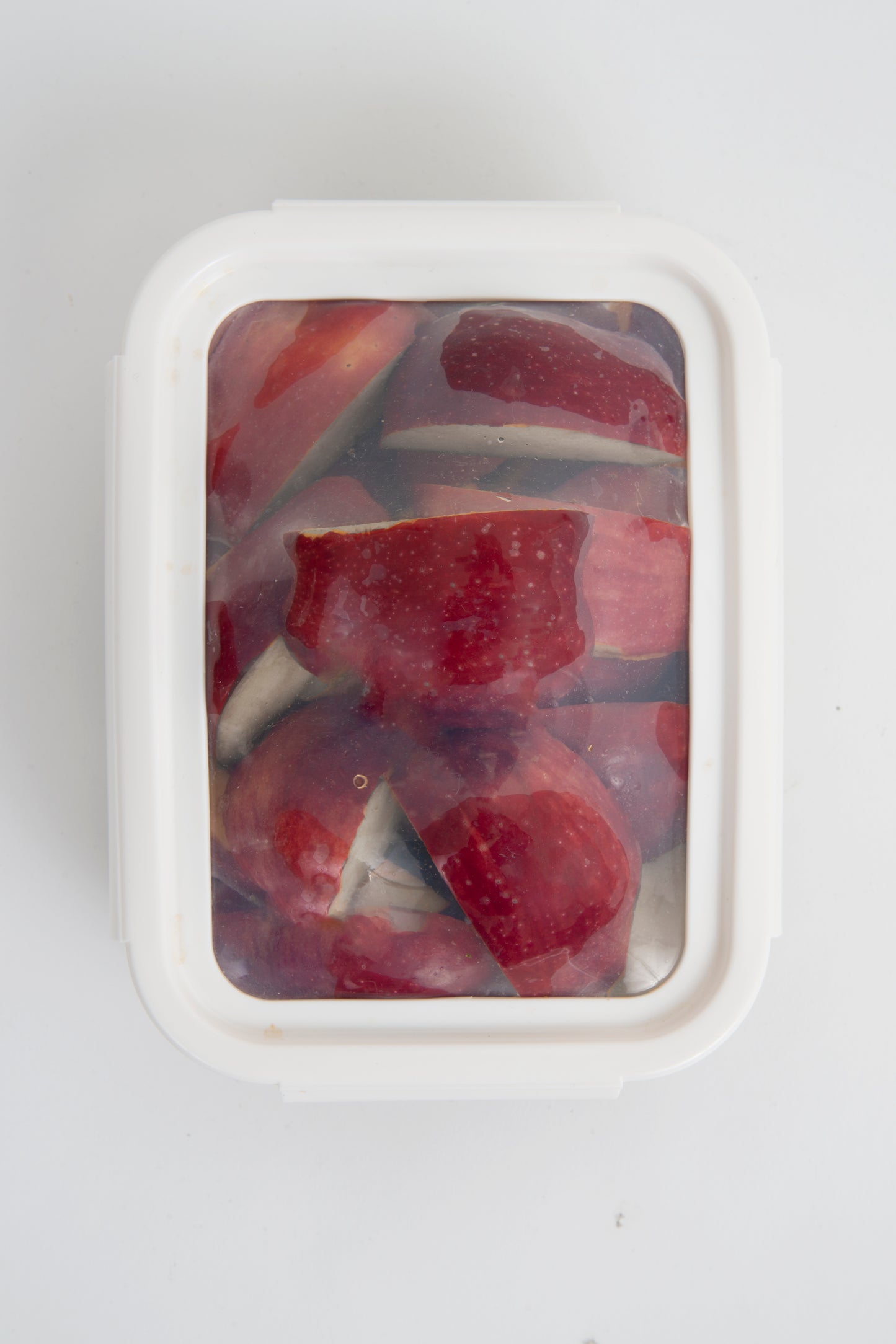 Borosilicate Glass Container with Flexible Silicone Lid